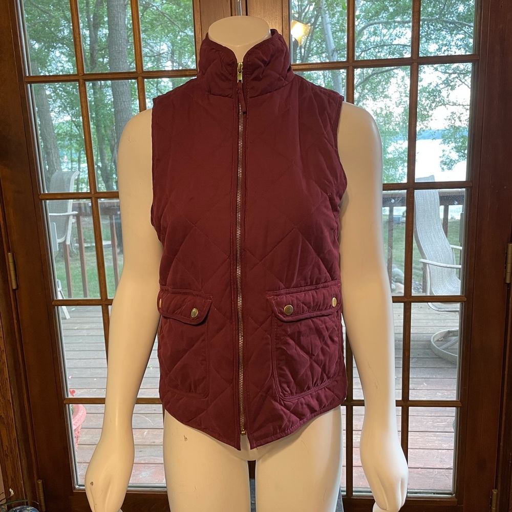 Maroon and gold metal quilted vest